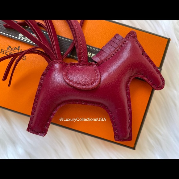🆕 Hermes Rodeo PM Rubis - Picture 1 of 2